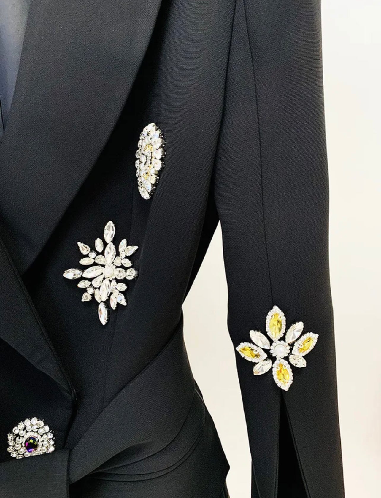 Capa Blazer Bordada