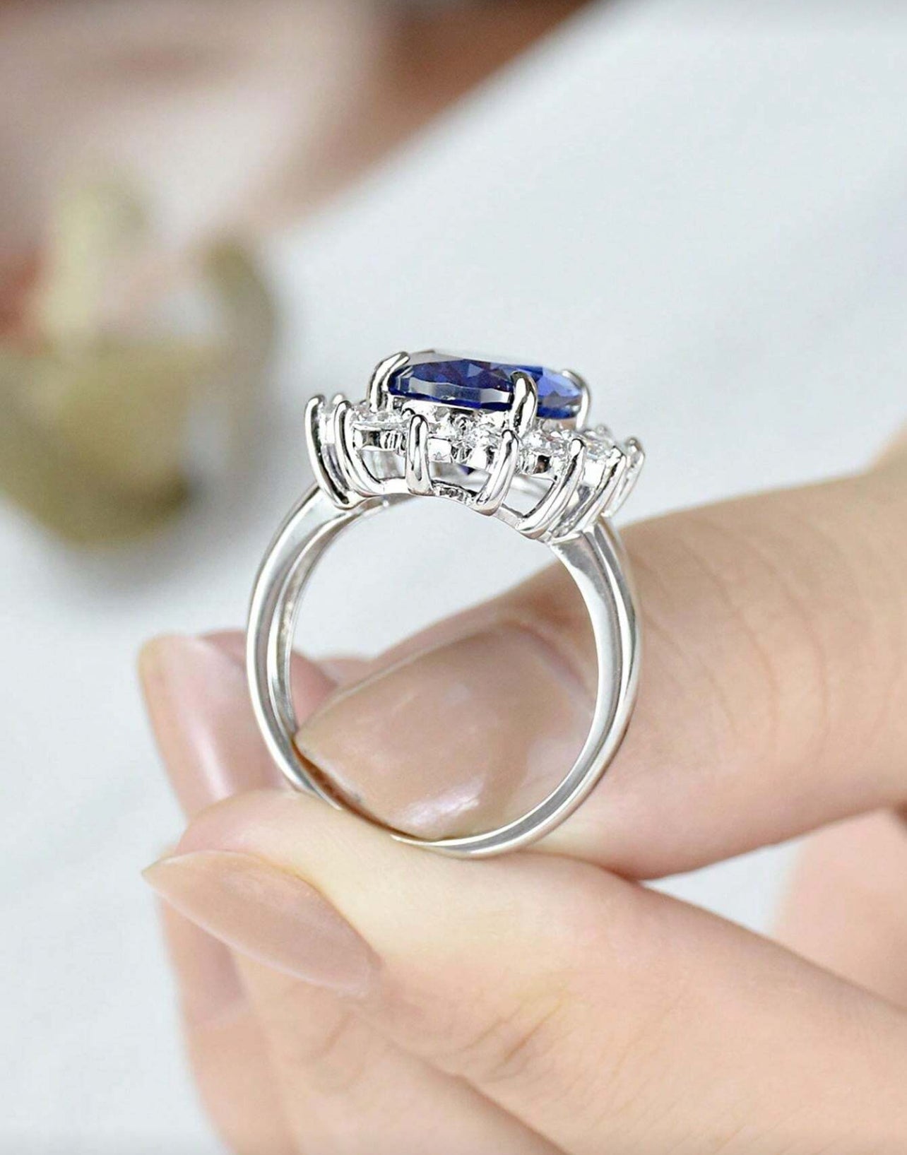 Anel Tanzanita Azul / Prata 925