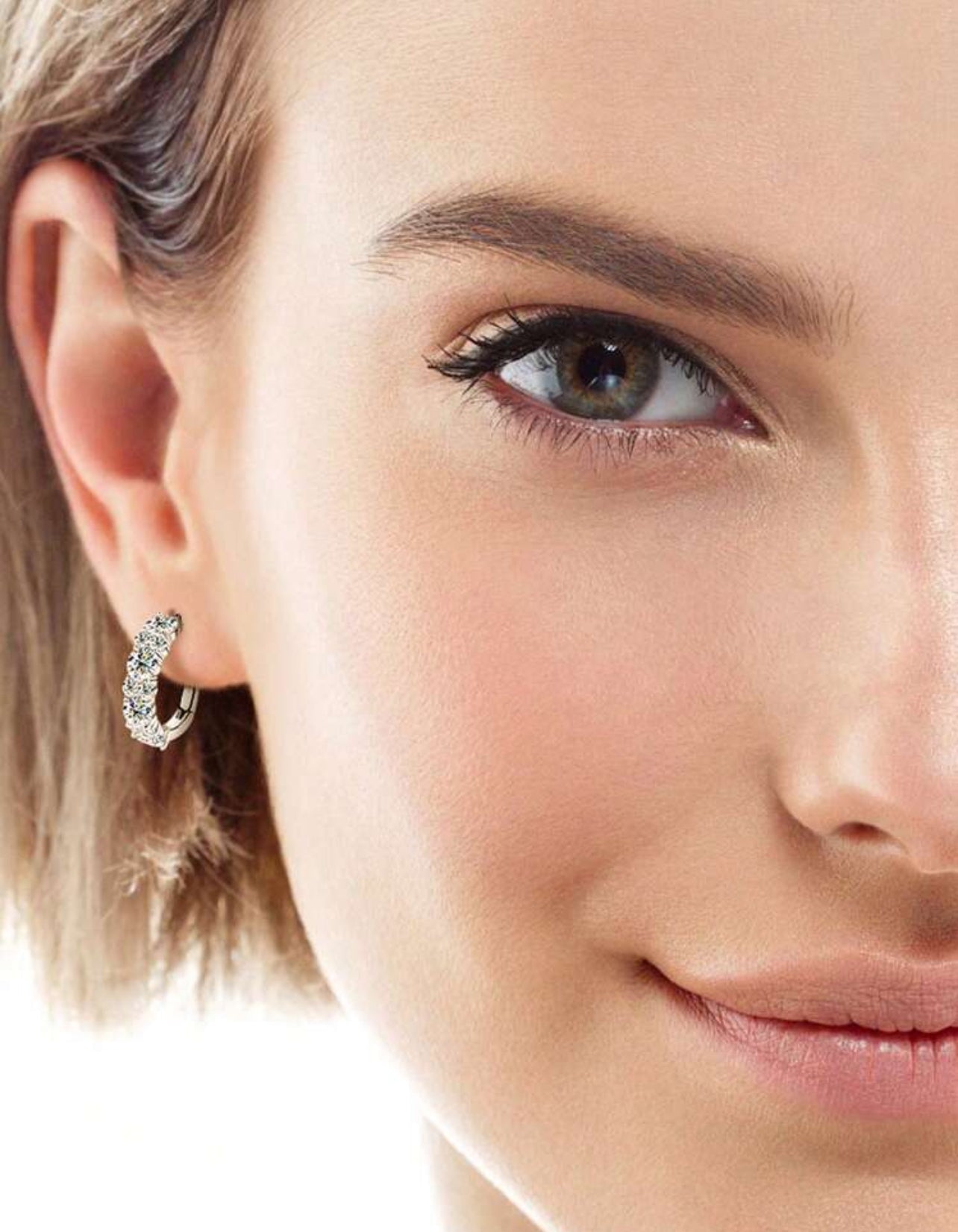 1 Par de Brincos Aurora Moissanita para Mulheres Prata 925 com Banho em ouro Branco 18k Corte Redondo de 4mm e 2mm Brincos Argola de Moissanita