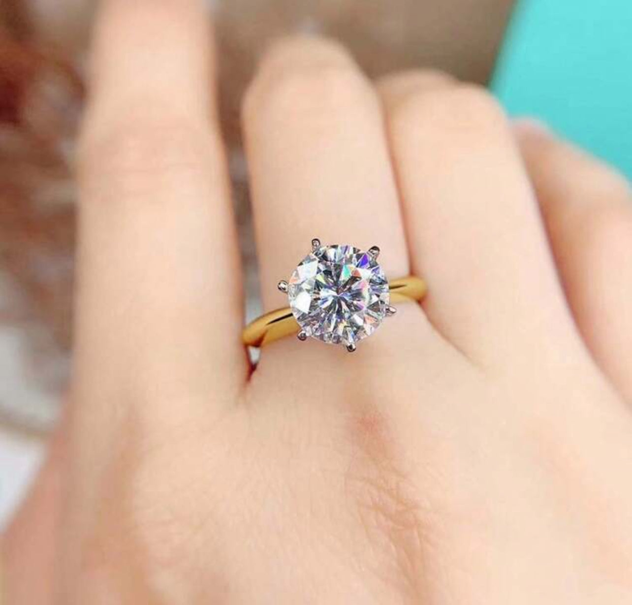Solitário em Moissanite 1 Pedra com corte redondo,Prata 925, com Banho em ouro Dourado 18k cor D-E, pureza VVS1, com pedras de 9mm,3ct acompanhada de Certificado GRA da pedra