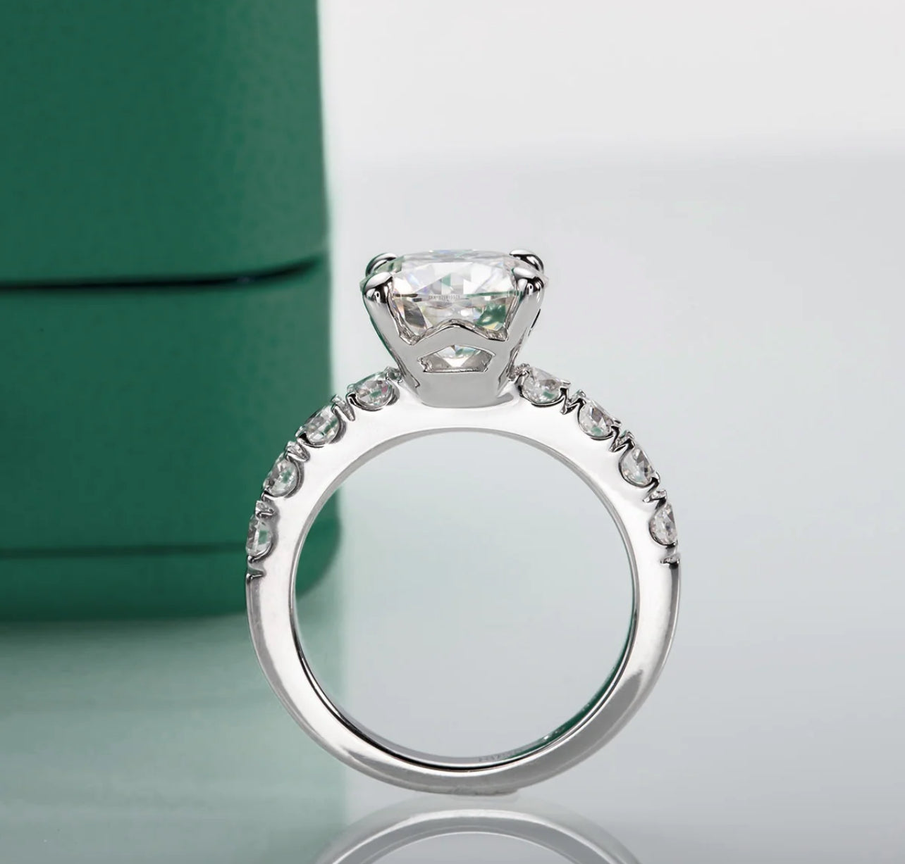 Anel Imperial - Alta Joalheria Moissanite