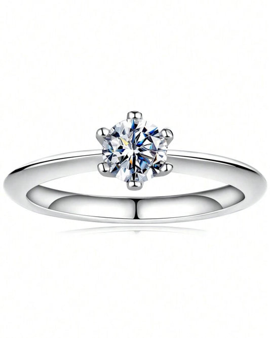 Solitário em Moissanite 1 Pedra com corte redondo,Prata 925, cor D-E, pureza VVS1, com pedras de 5mm, 0,05 ct acompanhada de Certificado GRA da pedra