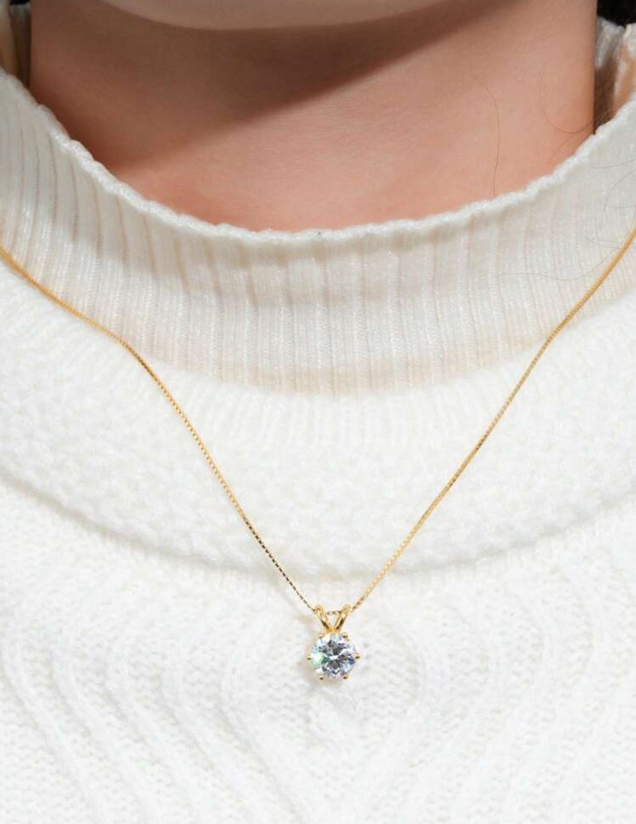 Colar Ponto de Luz Moissanite Clássico / 8mm - 2CT Prata 925 Banho de Ouro 18 k Dourado