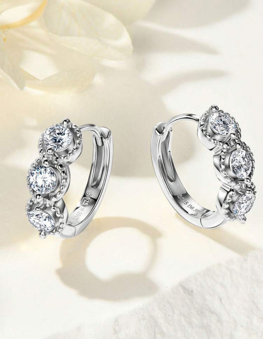 Par de Brincos de Argola Clássicos Retrô de Moissanite Elegante par de argolas confeccionadas em Prata 925 com banho em Ouro 18K,