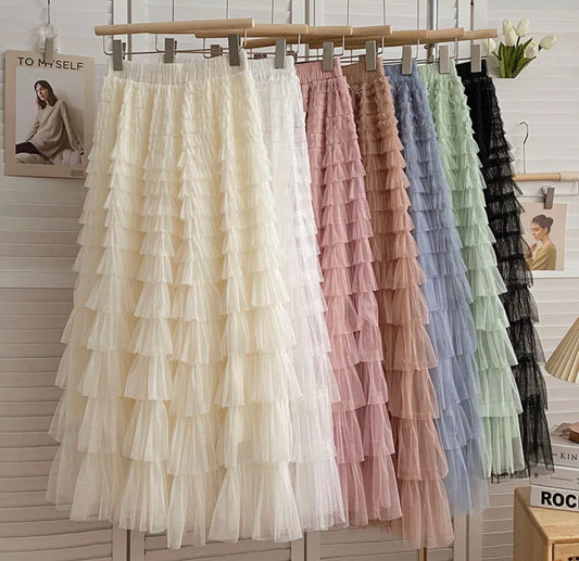 Saia em Tule Italiano Cos encapado